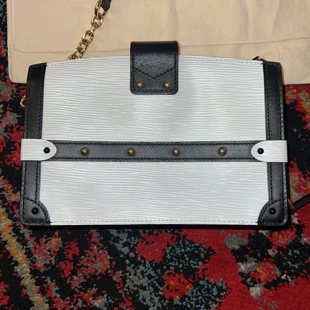 Louis Vuitton Black & White Epi Leather Trunk Clutch with Dustbag - Picture 7 of 10